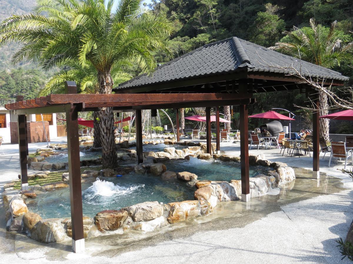Апартаменты Go Ya Hot Spring Хэпин Экстерьер фото